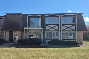 5715 Park Pl, Crestwood, IL 60418 - Photo 1