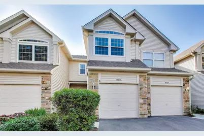 8315 Sierra Woods Lane, Carpentersville, IL 60110 - Photo 1