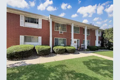 124 N Whistler Avenue #A8, Freeport, IL 61032 - Photo 1