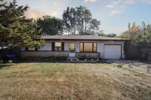 35 Liberty Blvd, Machesney Park, IL 61115 - Photo 1