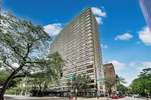 2930 N Sheridan Rd, Chicago, IL 60657 - Photo 1