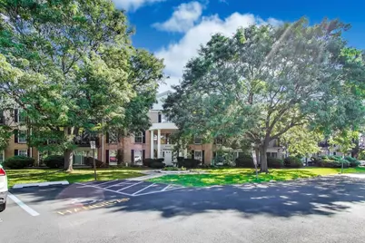 5300 Carriageway Drive #302, Rolling Meadows, IL 60008 - Photo 1