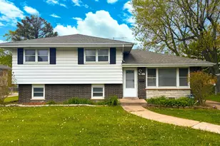 15612 Langley Ave, South Holland, IL 60473 - Photo 1