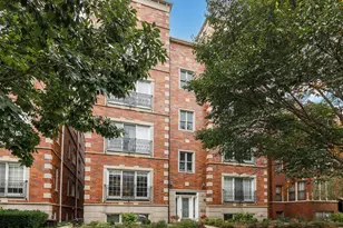 608 Hinman Ave, Evanston, IL 60202 - Photo 1