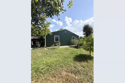 2112 E 2400 Road, Watseka, IL 60970 - Photo 1