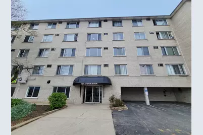 1227 S Harlem Avenue #208, Berwyn, IL 60402 - Photo 1