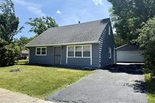 263 Allegheny St, Park Forest, IL 60466 - Photo 1