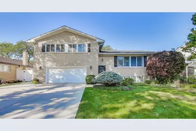 804 S Euclid Avenue, Elmhurst, IL 60126 - Photo 1