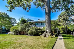 705 Park Ave, Wilmette, IL 60091 - Photo 1