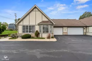 1676 Willow Cir Dr, Crest Hill, IL 60403 - Photo 1