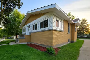 1211 Highland Ave, Joliet, IL 60435 - Photo 1