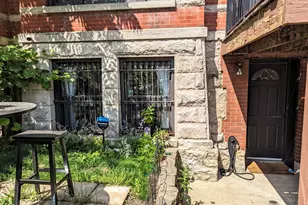 724 S Oakley Blvd, Chicago, IL 60612 - Photo 1