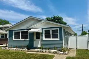 14105 S Saginaw Ave, Burnham, IL 60633 - Photo 1