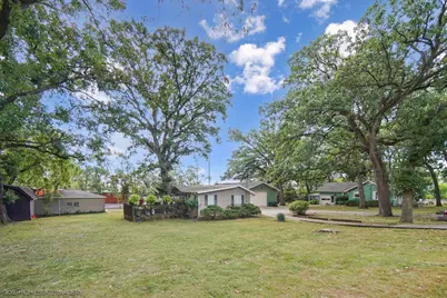 10135 5th Avenue Cutoff, Countryside, IL 60525 - Photo 1