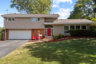 1773 Winthrop Rd, Highland Park, IL 60035 - Photo 1