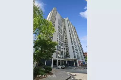 1460 N Sandburg Terrace #208, Chicago, IL 60610 - Photo 1