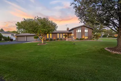 20W270 Pleasantdale Drive, Lemont, IL 60439 - Photo 1