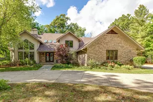 1830 Robinwood Ln, Riverwoods, IL 60015 - Photo 1