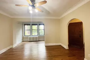 510 Madison St, Oak Park, IL 60302 - Photo 1