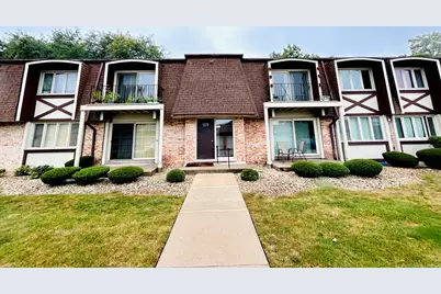 12720 Carriage Lane #B2, Crestwood, IL 60418 - Photo 1