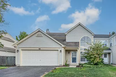 681 Legends Drive, Carol Stream, IL 60188 - Photo 1