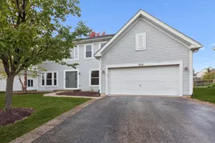 389 Mallard Ln, Sugar Grove, IL 60554 - Photo 1