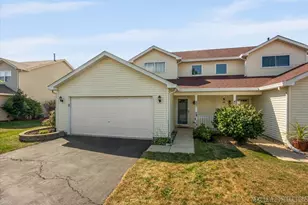 457 Newport Cir, Oswego, IL 60543 - Photo 1