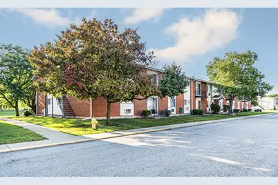 8836 N Western Avenue #2A, Des Plaines, IL 60016 - Photo 1