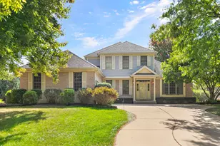 1010 Forest Trail, Sugar Grove, IL 60554 - Photo 1