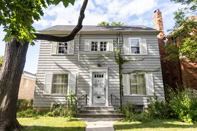 5832 N Kenton Avenue, Chicago, IL 60646 - Photo 1