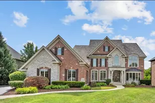 39W599 Walt Whitman Rd, Saint Charles, IL 60175 - Photo 1