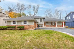 1431 62nd St, Downers Grove, IL 60516 - Photo 1