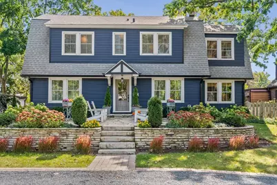 340 Hawthorn Avenue, Glencoe, IL 60022 - Photo 1