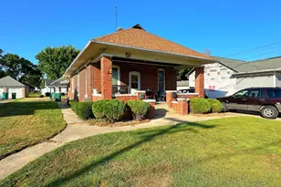 804 Lundy St, Streator, IL 61364 - Photo 1