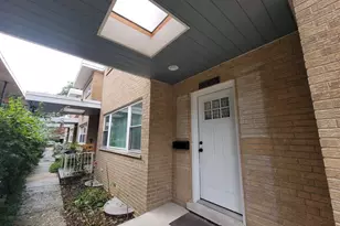 2036 W Morse Ave, Chicago, IL 60645 - Photo 1