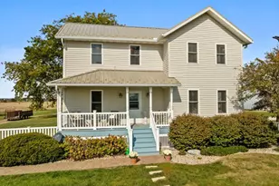 25435 E 3100 N Rd, Dwight, IL 60420 - Photo 1