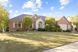 730 Bruce Dr, Hampshire, IL 60140 - Photo 1