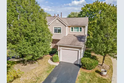 340 E Forest Knoll Drive, Palatine, IL 60074 - Photo 1