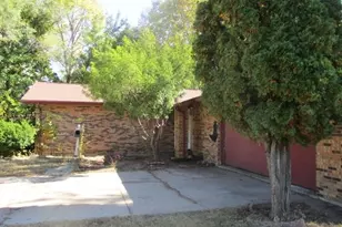 2410 Sauber Ave, Rockford, IL 61103 - Photo 1