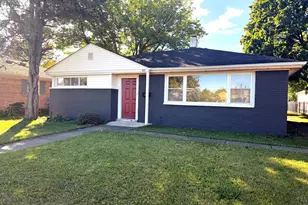 881 E Thacker St, Des Plaines, IL 60016 - Photo 1