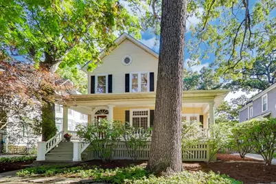 402 N Grove Avenue, Oak Park, IL 60302 - Photo 1