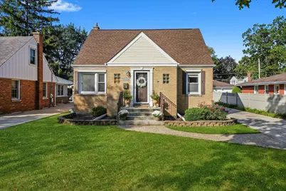 314 N Pine Street, Mount Prospect, IL 60056 - Photo 1