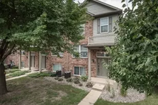 1457 Blackhawk Ct, Wood Dale, IL 60191 - Photo 1
