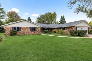 1529 Kerstin Ct, Rockford, IL 61108 - Photo 1