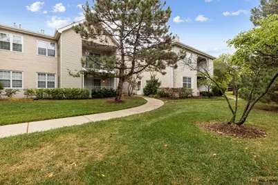 784 N Gary Avenue #212, Carol Stream, IL 60188 - Photo 1