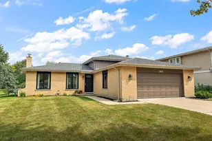 8547 Harvest Ln, Darien, IL 60561 - Photo 1