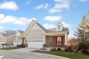 40 Tournament Dr, Hawthorn Woods, IL 60047 - Photo 1