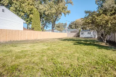 835 N Bennett Street, Geneva, IL 60134 - Photo 1