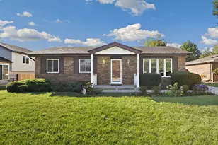 6413 180th Pl, Tinley Park, IL 60477 - Photo 1