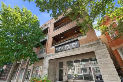 1935 W Belmont Avenue #2, Chicago, IL 60657 - Photo 1